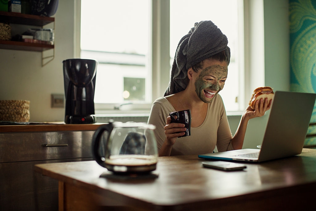  Masker Kopi Hitam