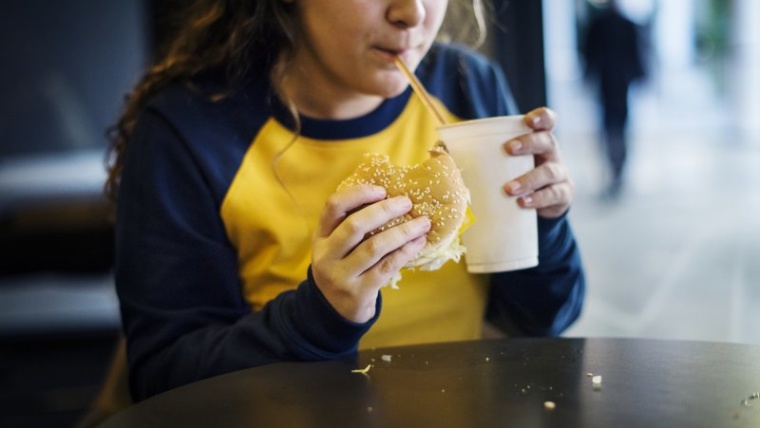 Hati-Hati, Ini Cara Mencegah Anak Obesitas