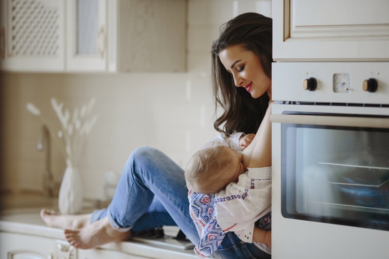 3 Rekomendasi Makanan yang Baik untuk Ibu Menyusui