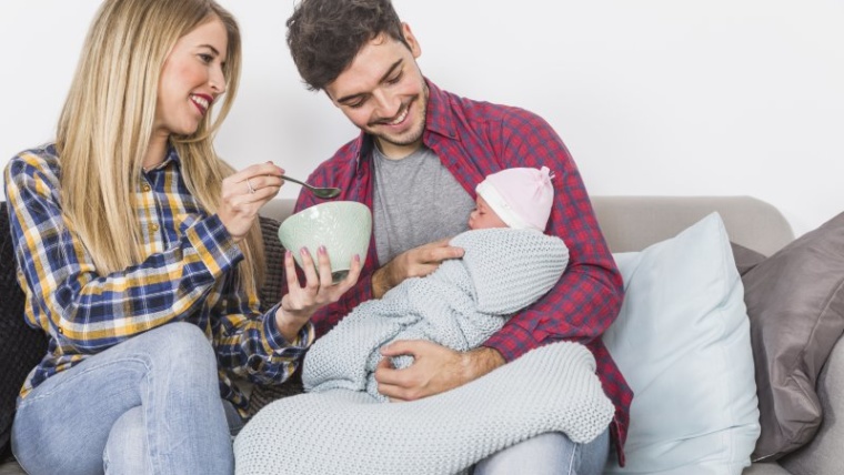 Pilihan Resep Bubur MPASI Bayi 6 Bulan yang Bergizi dan Disukai si Kecil