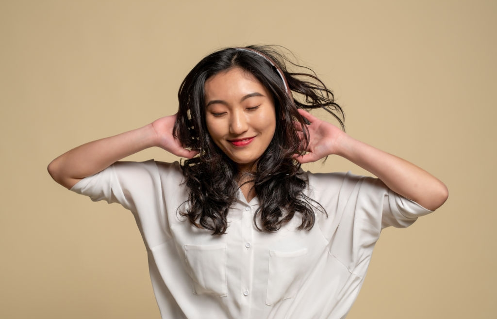 Mau Ganti Style Rambut Ibu Hamil, Bolehkah Potong Rambut Saat Hamil?