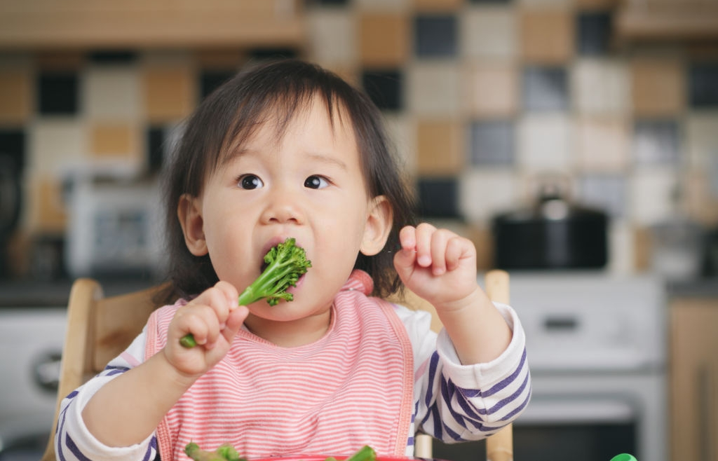 Lezat & Nikmat, 5 Resep Makanan MPASI Bayi 7 Bulan Favorit Si Kecil