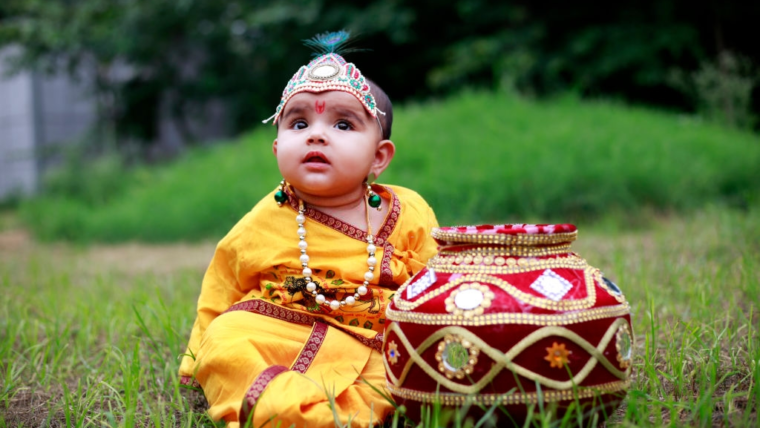 4 Nama Bayi Perempuan Hindu dengan Arti yang Paling Moms Sukai