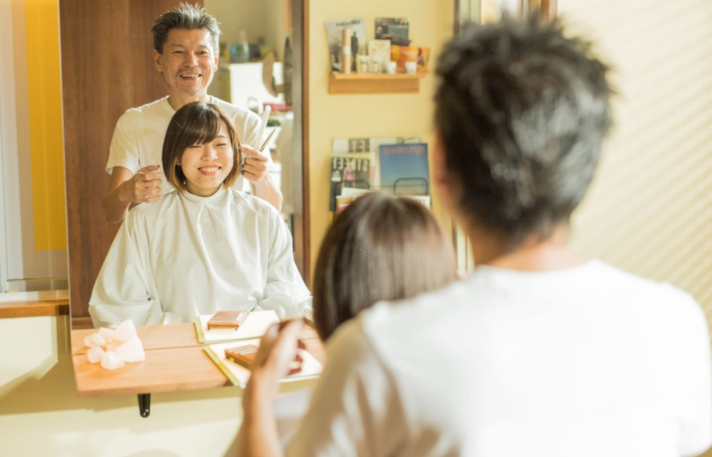 Sebelum Memotong Style Rambut Ibu Hamil, Ketahui Fakta & Mitosnya