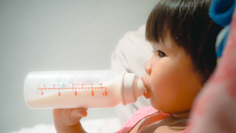 Jangan Khawatir, Ini Jenis Susu Formula untuk Bayi Alergi Susu Sapi