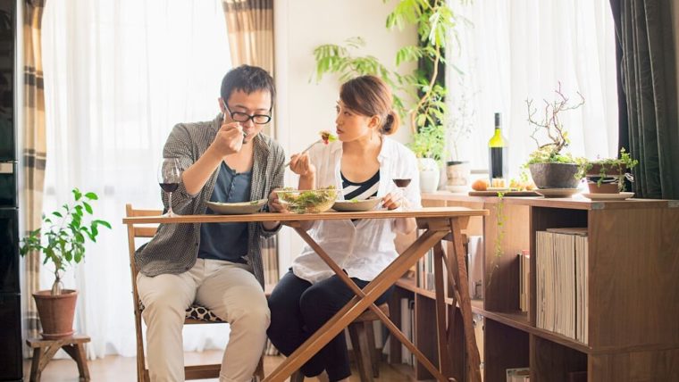 Ingin Cepat Punya Anak? Konsumsi 6 Makanan Sehat untuk Sperma Ini