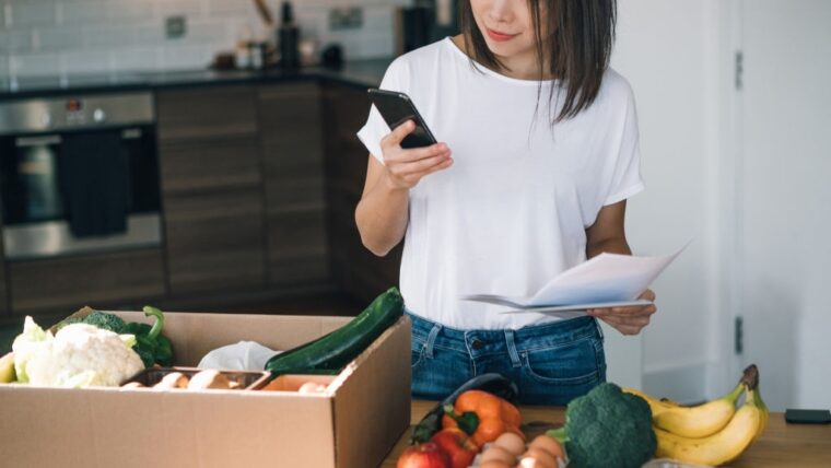 Jangan Lupa Mengonsumsi 6 Makanan Sehat untuk Jantung Ini ya, Moms!