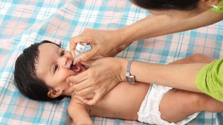 Apakah Tahapan Imunisasi Polio Penting? Ini Jawaban dan Jadwalnya Moms