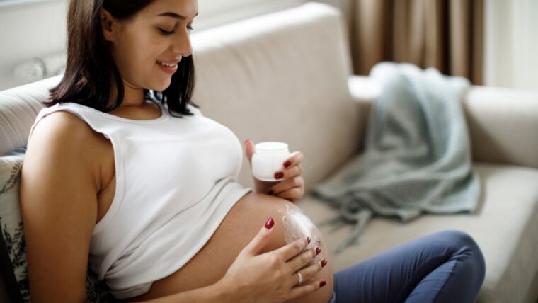 Nggak Gatel Lagi, Ini Salep Eksim untuk Ibu Hamil Ini Moms