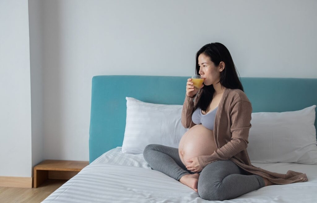 Moms Tengah Mengandung? Ini Rekomendasi Makanan yang Baik untuk Ibu Hamil Muda